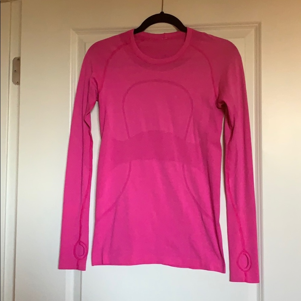 Lululemon Pink swiftly tech